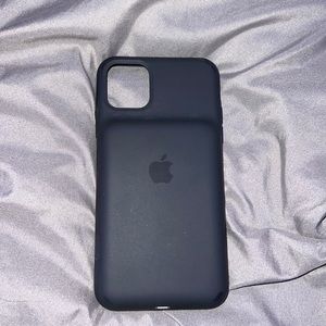 iPhone 11 Pro Max charging case